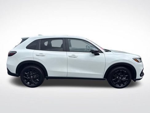 Certified 2024 Honda HR-V Sport image 6