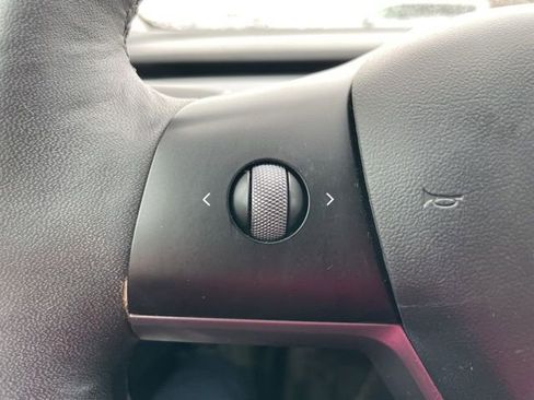 Used 2021 Tesla Model 3 Long Range image 18