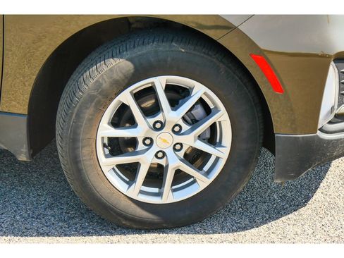 Used 2024 Chevrolet Equinox LT w/ LPO, Floor Liner Package AWD/4WD image 29