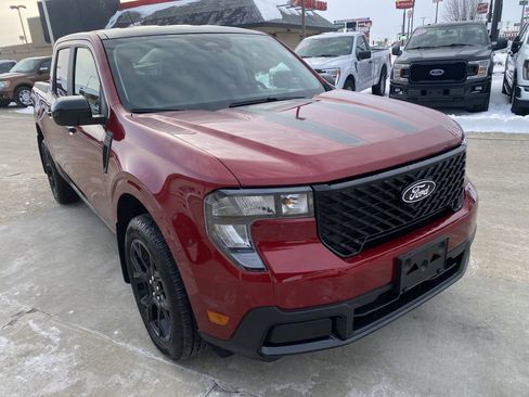 Used 2025 Ford Maverick XLT w/ XLT Luxury Package image 3