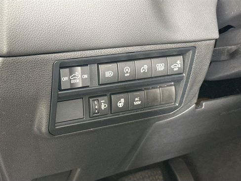 Used 2023 Toyota Tundra Limited w/ Power Package AWD/4WD image 16