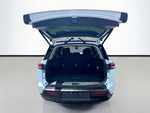 New 2026 Nissan Pathfinder SV FWD image 28