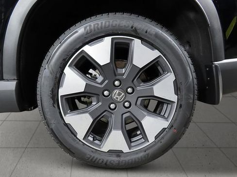 New 2026 Honda Pilot Elite image 9