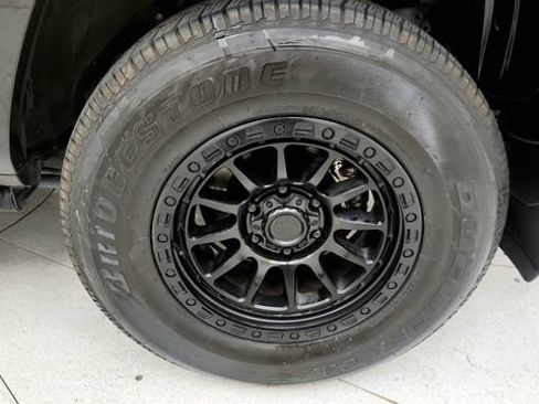 Used 2024 Toyota 4Runner SR5 RWD image 82