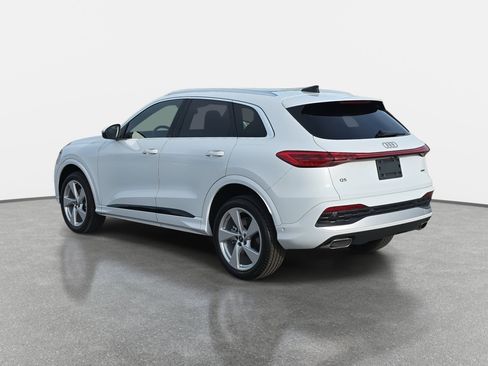 New 2025 Audi Q5 Premium Plus image 7