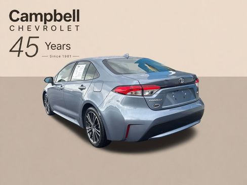 Used 2020 Toyota Corolla LE FWD image 4