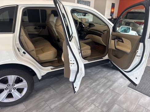 Used 2013 Acura MDX w/ Technology Package AWD/4WD image 24