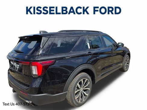 New 2026 Ford Explorer ST-Line image 3