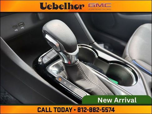 Used 2025 Buick Encore GX Sport Touring image 28