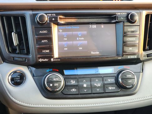 Used 2018 Toyota RAV4 XLE w/ Plus Extra Value Package image 15