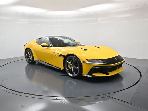 Used 2026 Ferrari 12Cilindri RWD image 44