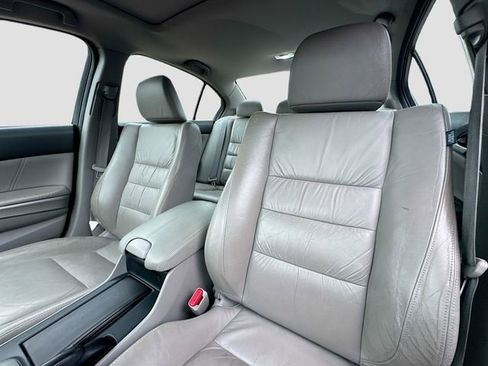 Used 2010 Honda Accord EX-L image 19