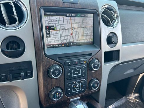 Used 2014 Ford F150 Lariat w/ Equipment Group 502A Luxury RWD image 26