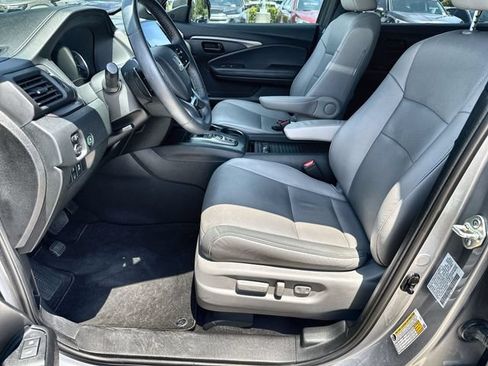 Used 2023 Honda Passport EX-L image 18