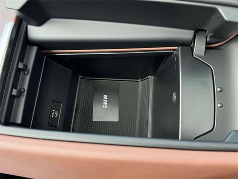 Used 2023 BMW X5 xDrive40i w/ Premium Package image 34