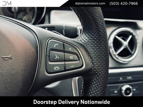 Used 2016 Mercedes-Benz CLA 250 4MATIC image 32