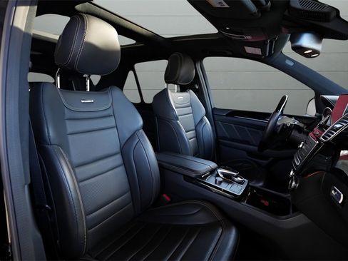 Used 2019 Mercedes-Benz GLE 63 AMG GLE 63 AMGﾮ w/ Premium 3 Package image 35