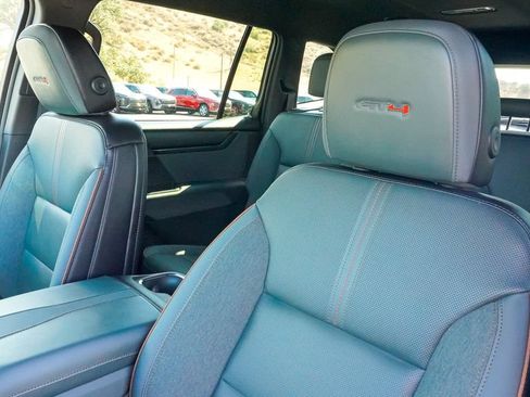 New 2026 GMC Acadia AT4 w/ Luxury Package AWD/4WD image 11