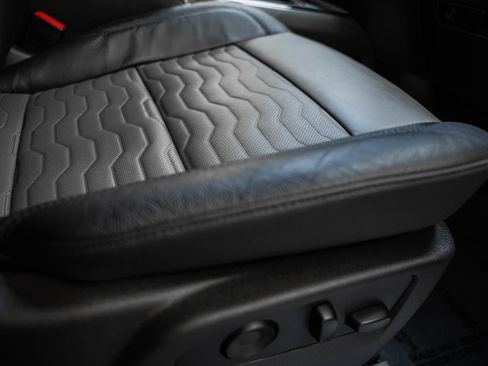 Used 2024 Chevrolet Silverado 1500 ZR2 image 43