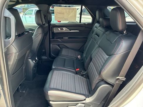 New 2026 Ford Explorer ST-Line w/ ST-Line Street Pack AWD/4WD image 21