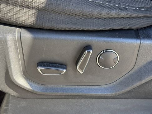 Used 2017 Ford F150 XLT w/ Equipment Group 302A Luxury image 15