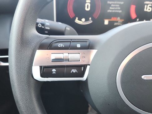 Used 2025 Hyundai Tucson SEL image 14