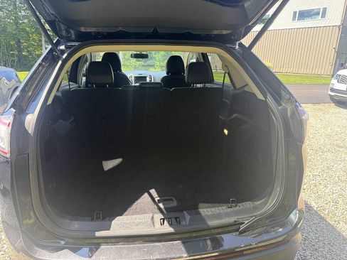 Used 2015 Ford Edge SEL w/ Equipment Group 201A AWD/4WD image 18