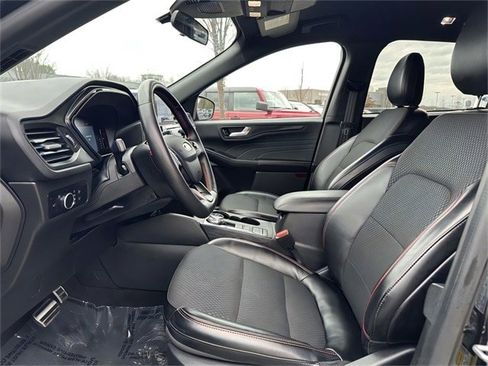 Certified 2024 Ford Escape ST-Line image 19