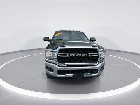 Used 2022 RAM 2500 Tradesman AWD/4WD image 4