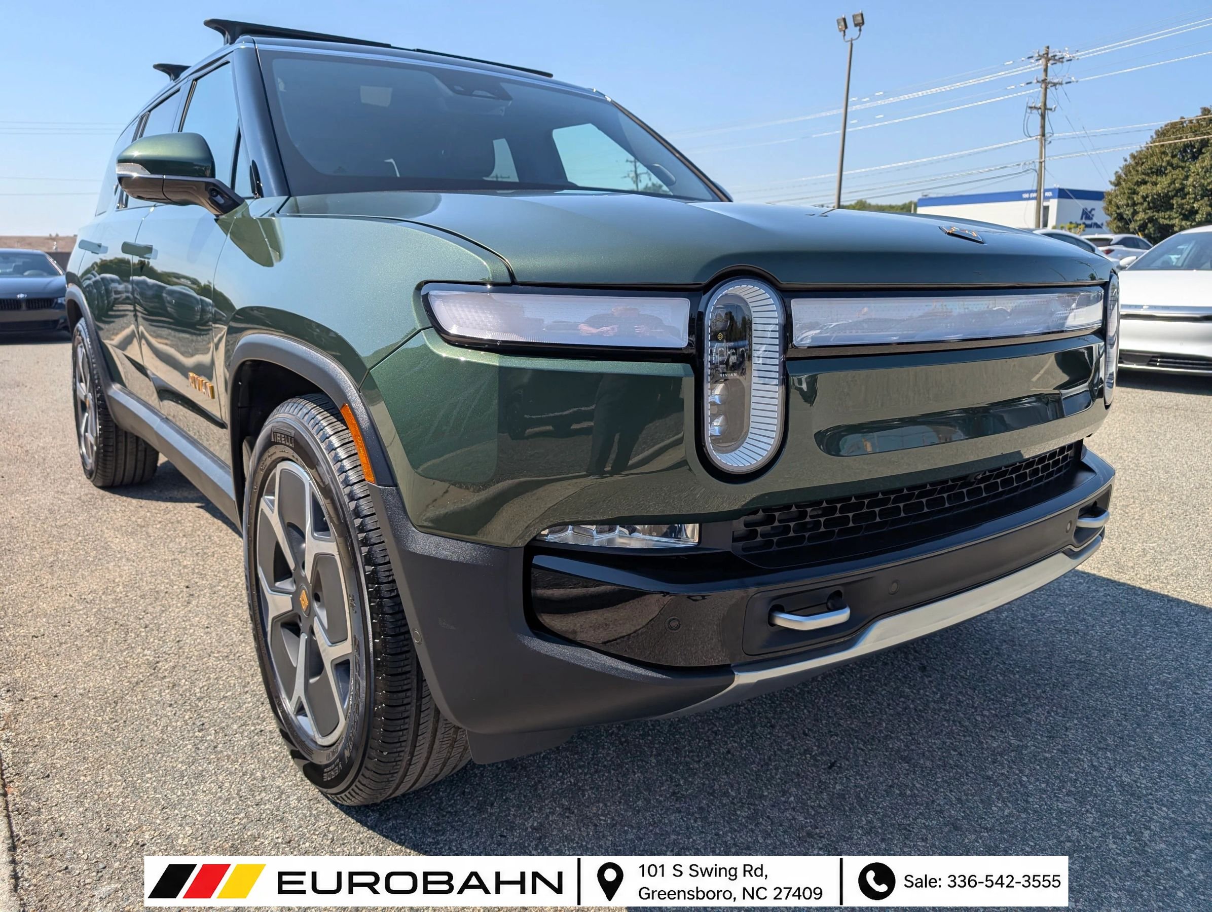 Used 2024 Rivian R1S Adventure Quad AWD/4WD image 27
