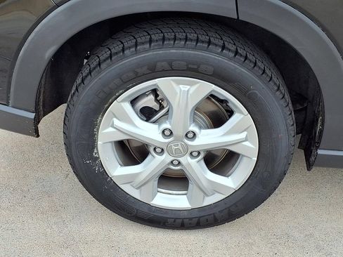 Certified 2025 Honda HR-V LX image 9