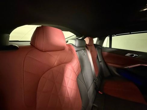 Used 2024 BMW X6 M60i w/ Executive Package image 30