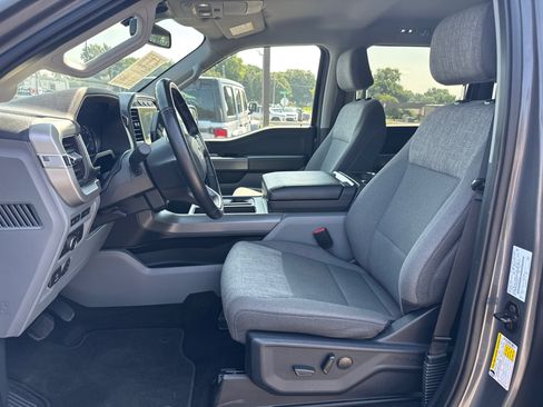 Used 2022 Ford F150 XLT w/ Equipment Group 302A High AWD/4WD image 9