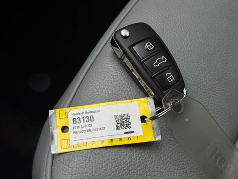 Used 2018 Audi Q3 2.0T Premium Plus w/ Premium Plus Package image 12