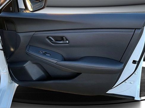 Certified 2025 Nissan Sentra S image 25