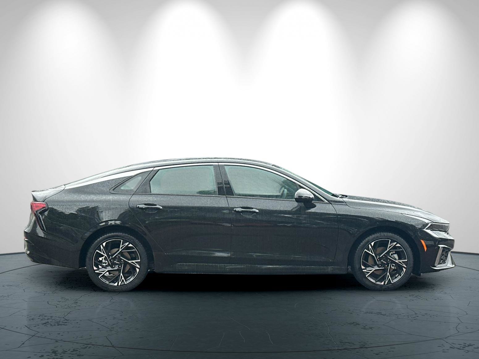 New 2026 Kia K5 GT-Line w/ GT-Line Red Interior Package FWD image 3