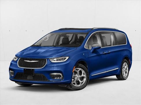 Used 2023 Chrysler Pacifica Touring-L FWD image 1