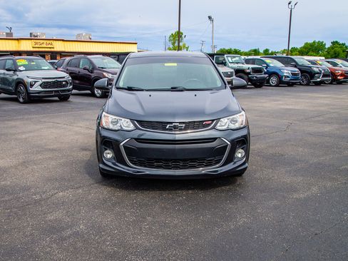 Used 2018 Chevrolet Sonic LT w/ RS Package FWD image 2