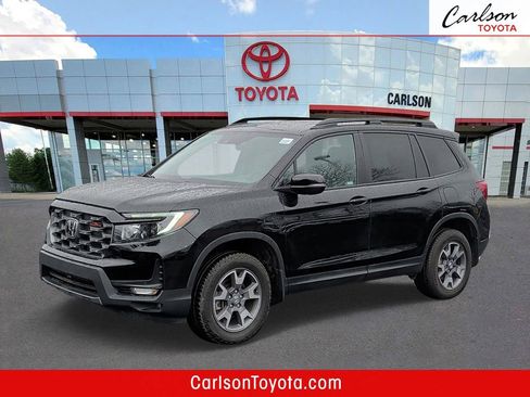 Used 2023 Honda Passport TrailSport image 1