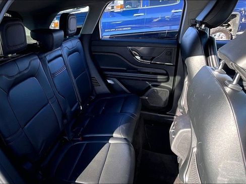 Used 2022 Lincoln Corsair AWD w/ Premium Package image 24