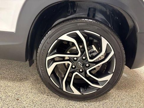 Used 2025 Chevrolet TrailBlazer RS w/ Convenience Package image 34