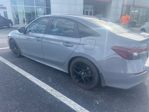 Used 2025 Honda Civic Sport image 4