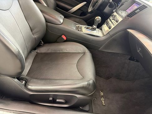 Used 2014 INFINITI Q60 AWD Coupe w/ Premium Package image 22