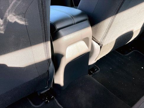 Used 2025 Nissan Sentra S image 10