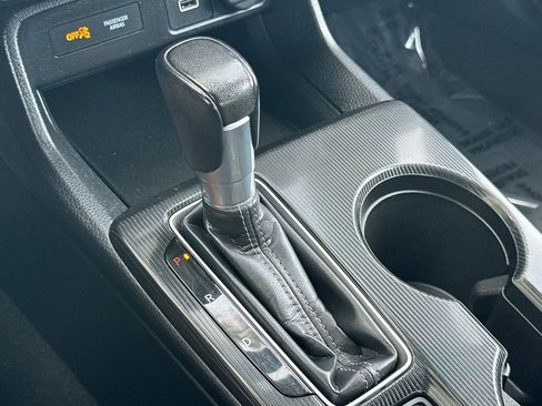 Used 2024 Honda Civic Sport image 17