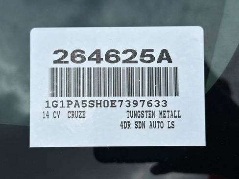 Used 2014 Chevrolet Cruze LS FWD image 29