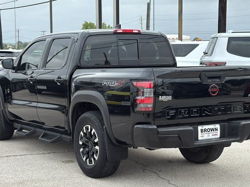 Used 2022 Nissan Frontier Pro-X RWD image 4