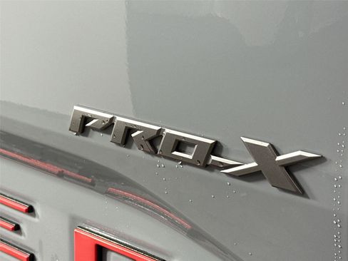 Used 2022 Nissan Frontier Pro-X image 15