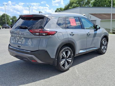 Certified 2023 Nissan Rogue SL w/ SL Premium Package AWD/4WD image 8