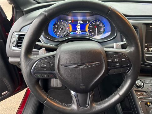 Used 2015 Chrysler 200 S w/ Navigation & Sound Group I image 25